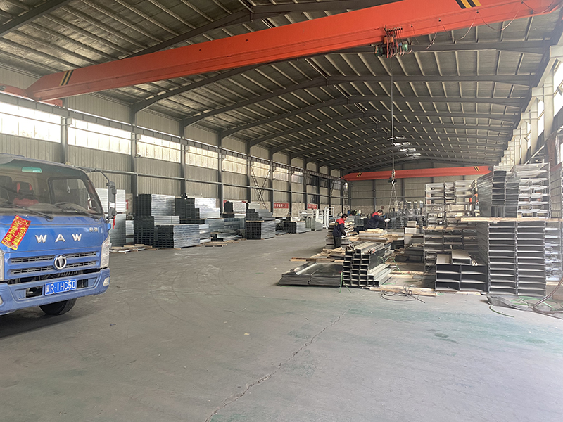 電纜橋架廠(chǎng)房